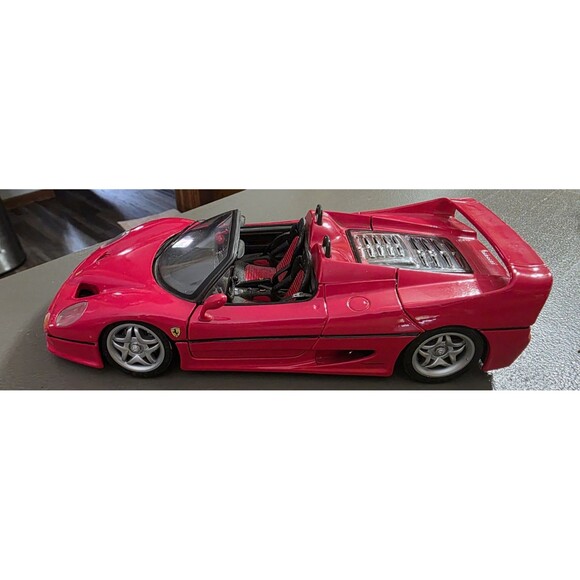 Vintage Maisto Ferrari F50 Red 1:18 Diecast Model Car - Picture 1 of 9